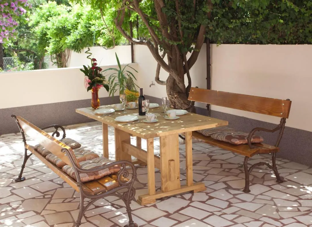 Apartments Beautiful Sandy Beach Split