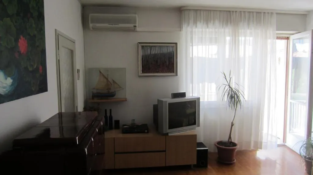 Apartments Beautiful Sandy Beach Split