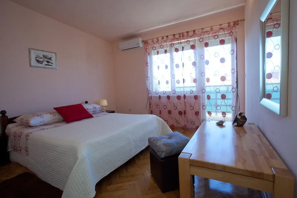 Apartments Beautiful Sandy Beach Split