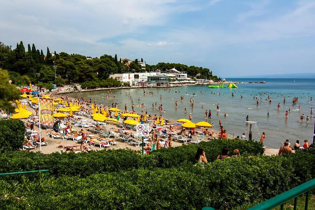 Apartments Beautiful Sandy Beach Split