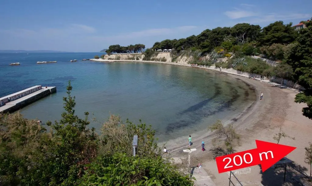 Apartments Beautiful Sandy Beach Сплит